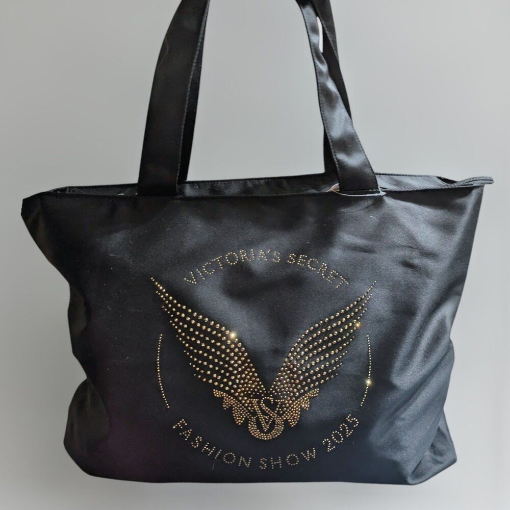 Victoria’s Secret Fashion Show 2023 Black Tote Bag Gold Stud Wings VS New